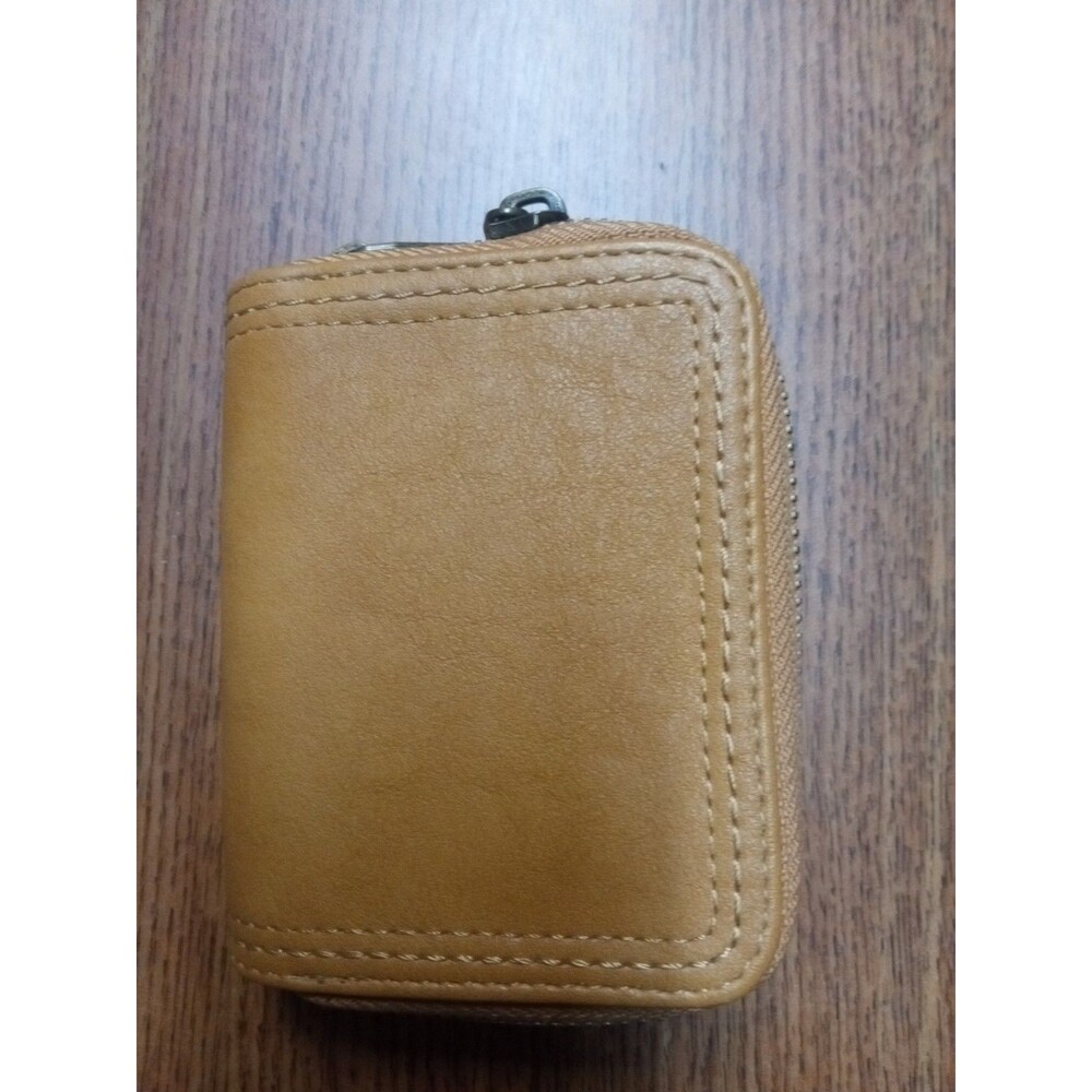 Universal Threads Card Wallet - Picture 7 of 8